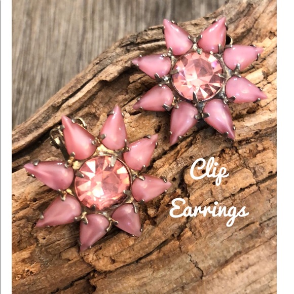 Vintage Pink Austrian Crystal Star Flower Clips - Picture 3 of 12